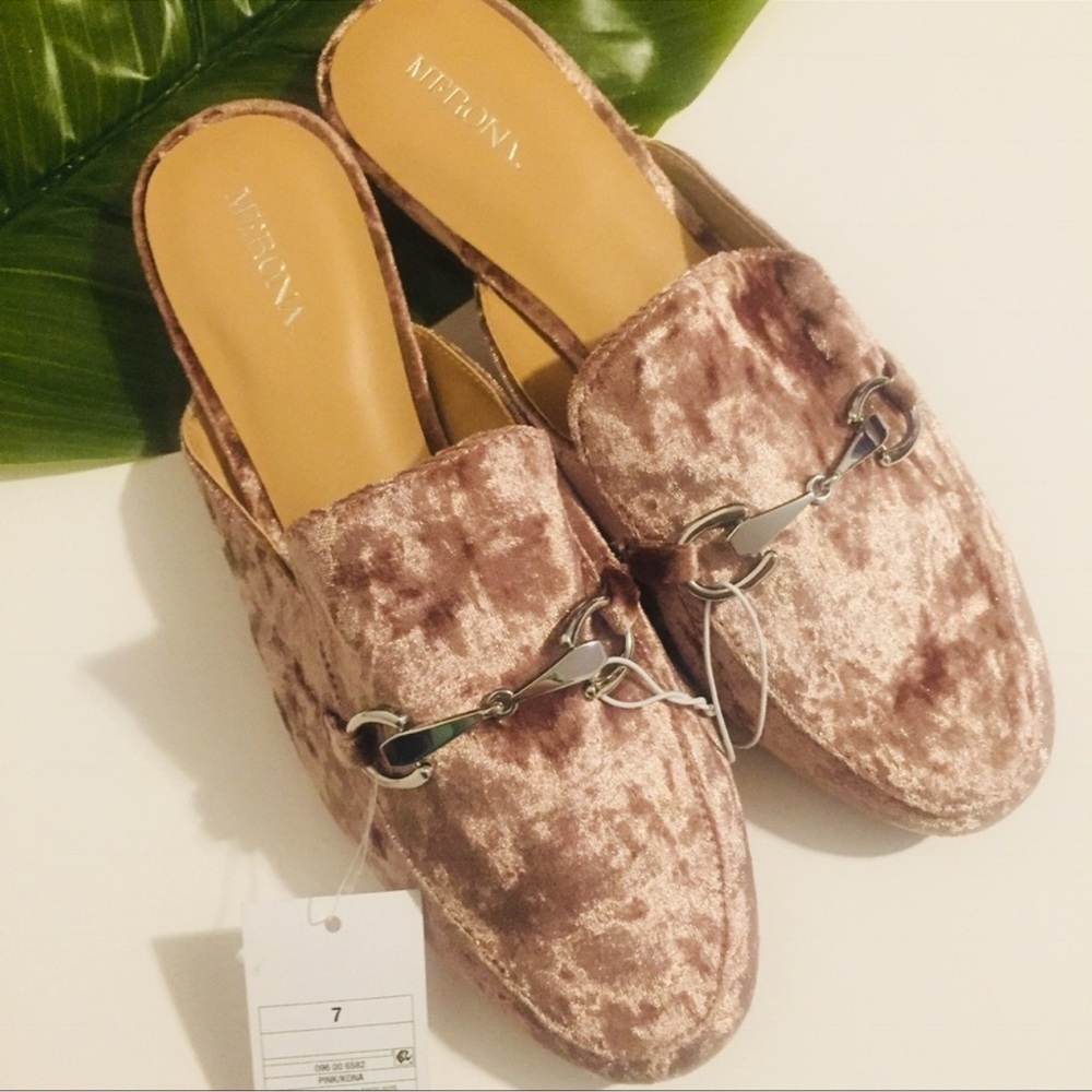 Merona | Shoes | Crushed Velvet Mules